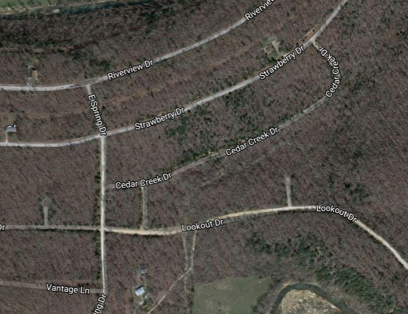 2nd image of 1405 W Cedar Creek Dr