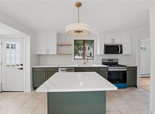 59 Central Ave, North Providence, RI 02911