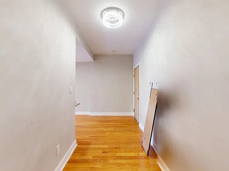 38 Hemenway St #33 — Photo 6