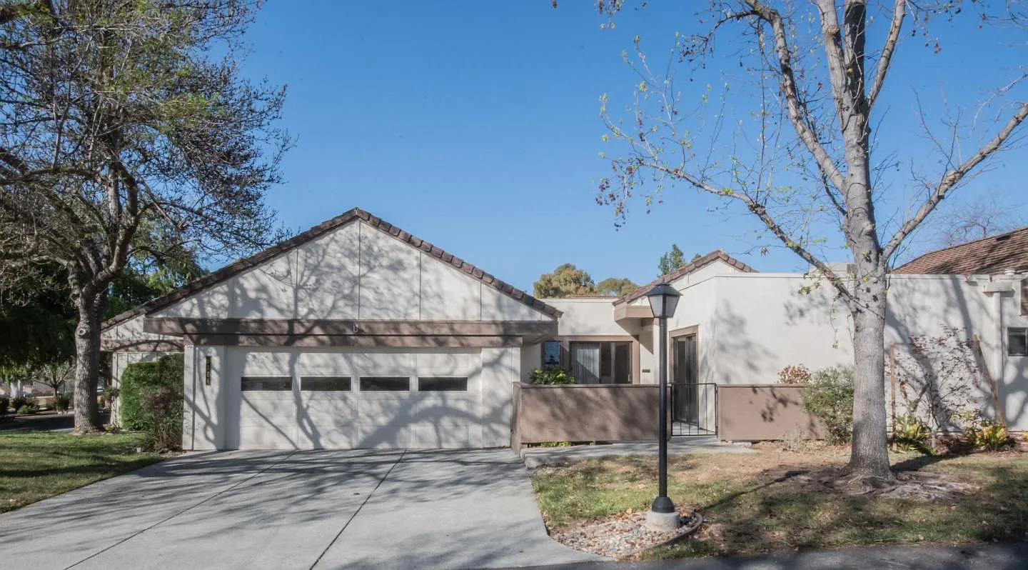 6104 Montgomery Ct photo 1