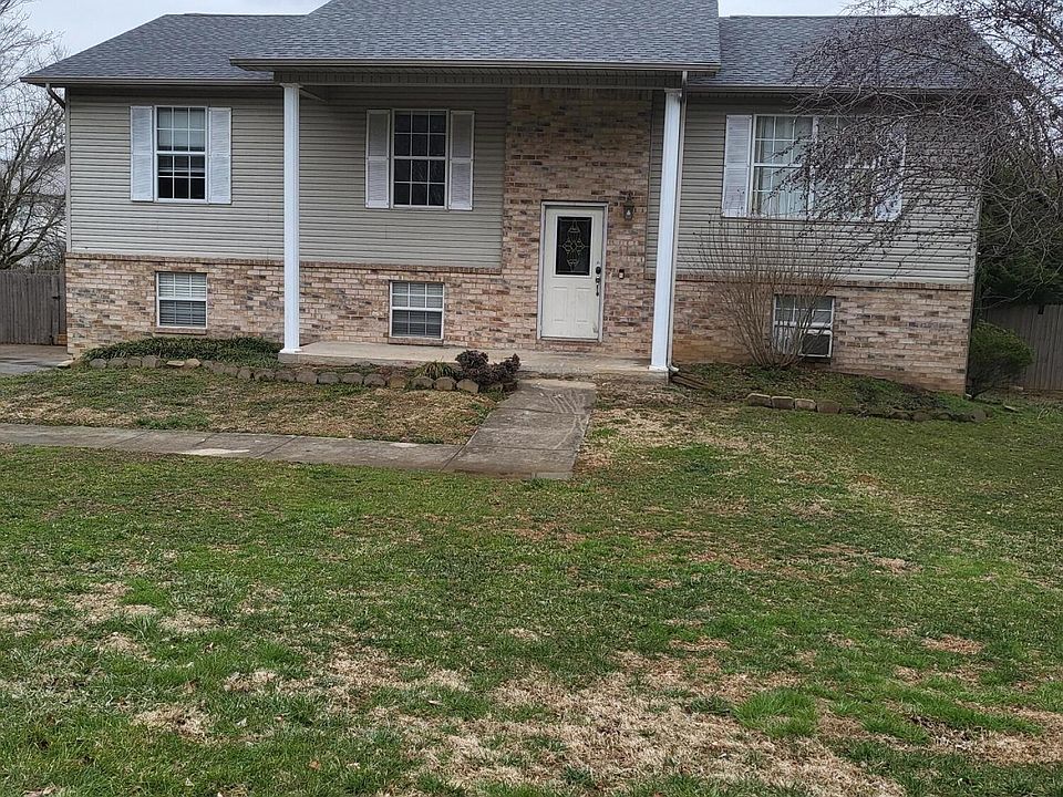 1st image of 235 River Valley Cir