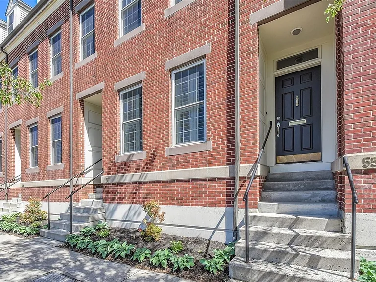 55 Chelsea St #55 — Photo 22