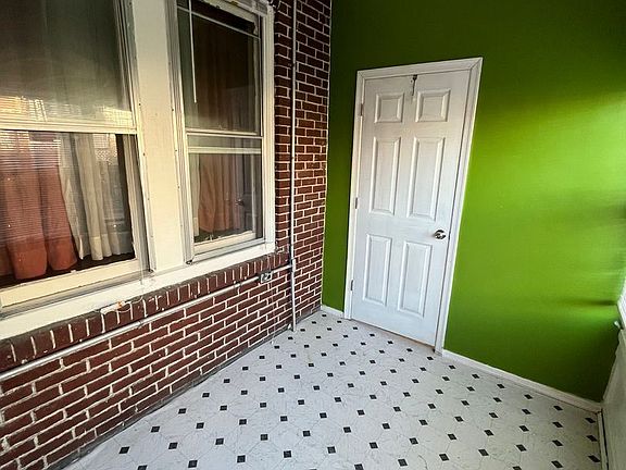 2nd image of 125 Hillside Ave