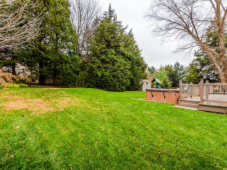 1108 Morgan Ln — Photo 36
