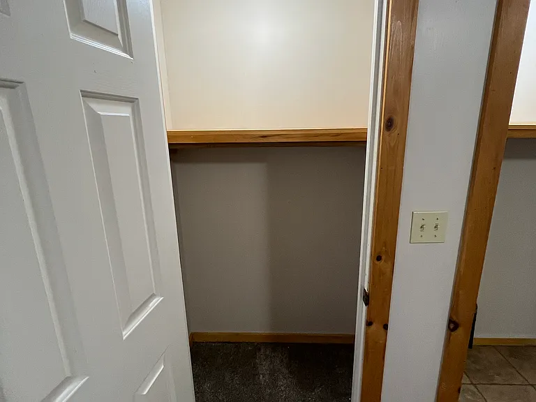 260 Allen St #A — Photo 16