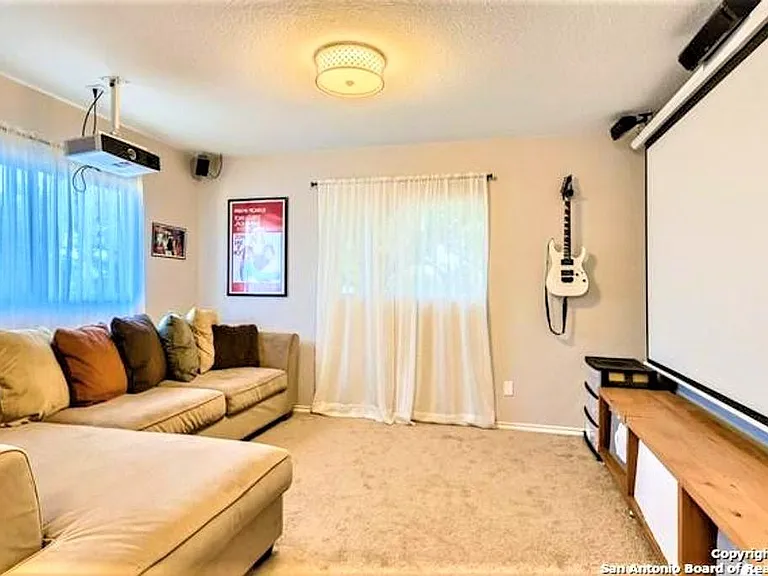 3922 Regal Rd — Photo 10