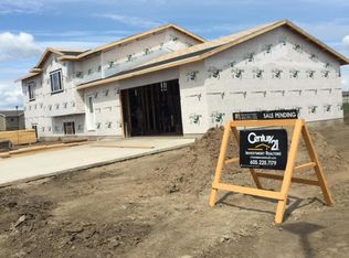 1705 Central Loop, Aberdeen, SD 57401