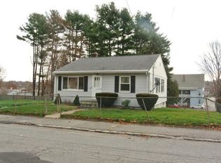 5 Flagg St, Clinton, MA 01510