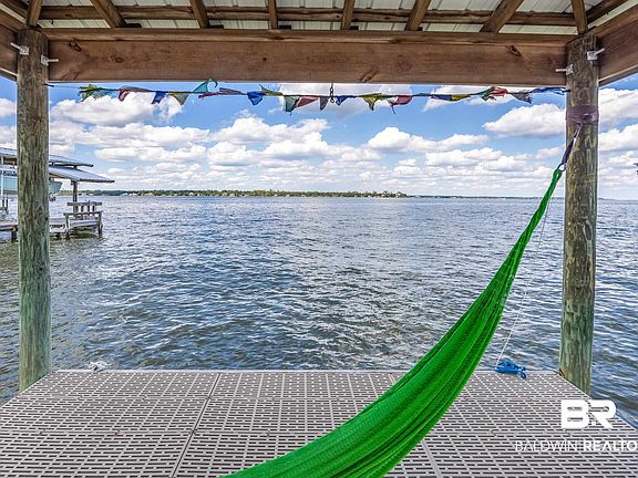 4th image of 29603 Bayshore Dr N