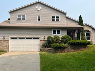 5849 Oxbow Bnd, Madison, WI 53716