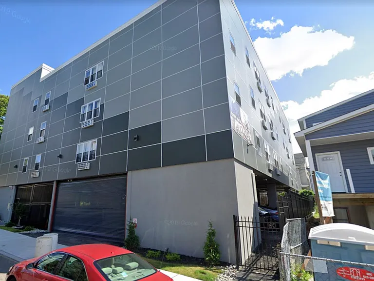 146 Hamilton Ave #205 — Photo 2
