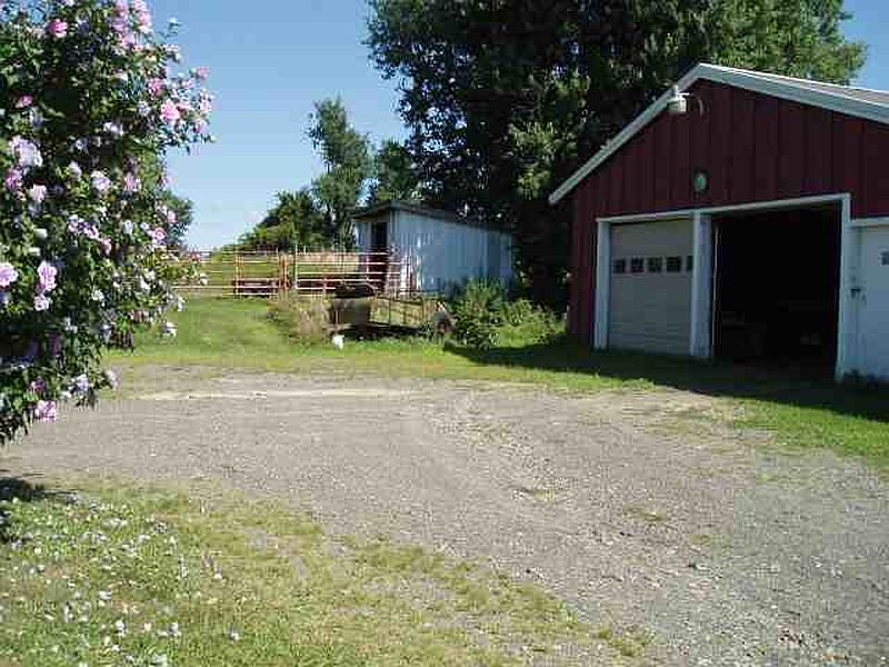 4th image of 62 GANNON Road