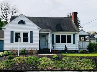 145 State Rd, Dartmouth, MA 02747