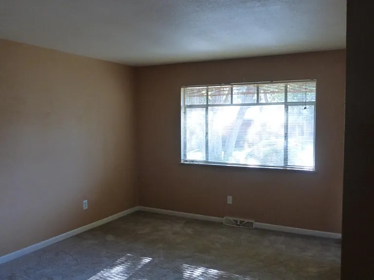 5414 S Datura St — Photo 2