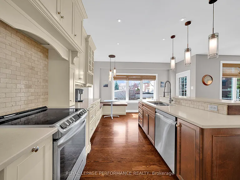 590 Kochar Dr — Photo 11