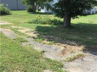 329 Bell St, Smithville, TN 37166