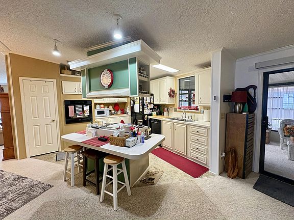 5th image of 2395 Lakes Of Melbourne Dr #352