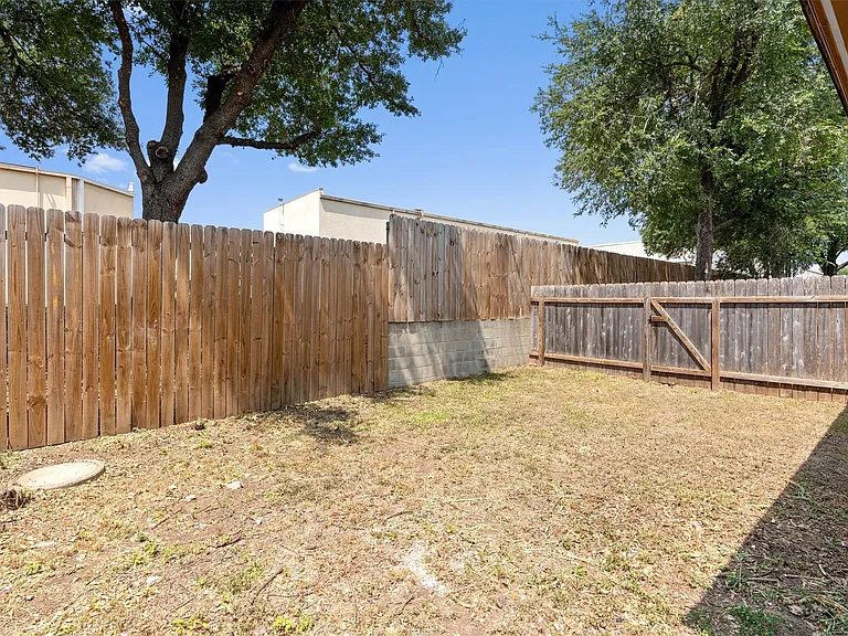 12900 Hymeadow Dr #A — Photo 20