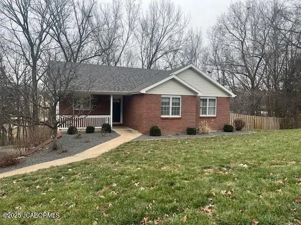 2425 Theresa St, Jefferson City, MO 65101