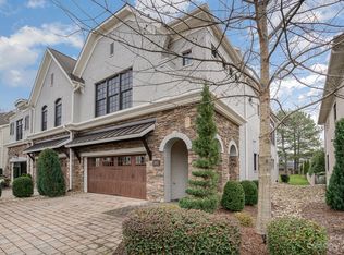 5002 Vernet Ln, Charlotte, NC 28210