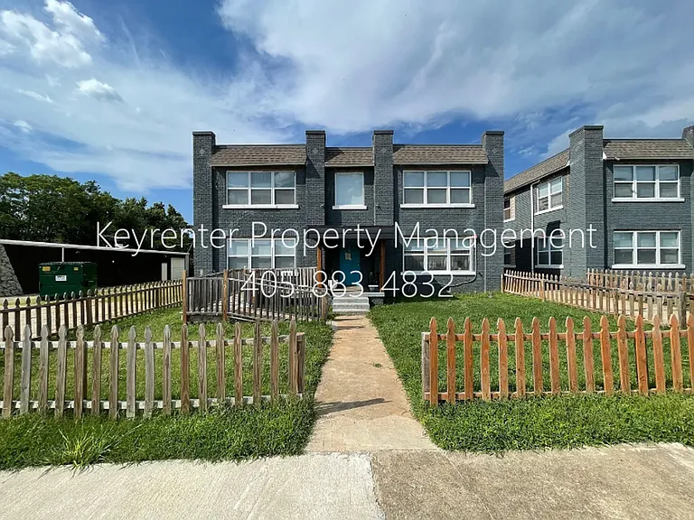 2325 NW 12th St #C — Photo 9