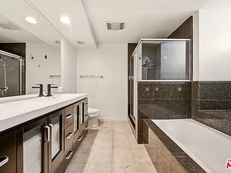 1222 S Westgate Ave #104 — Photo 15