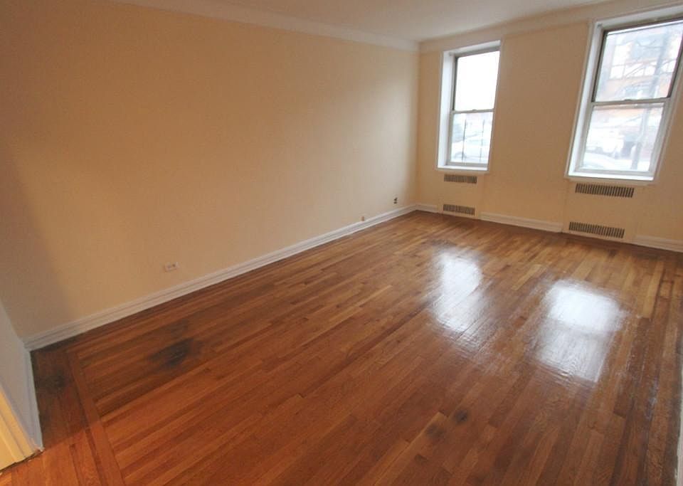1st image of 4143 39th Pl APT 5M