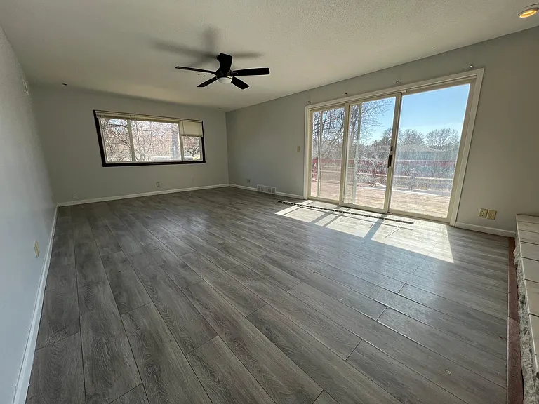 6205 Holdrege St — Photo 10