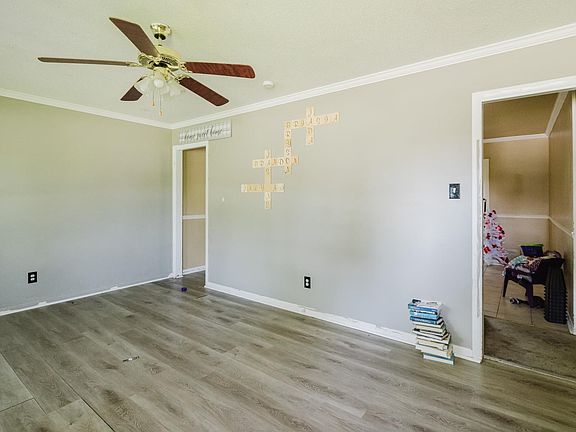 5th image of 2204 Osage Dr