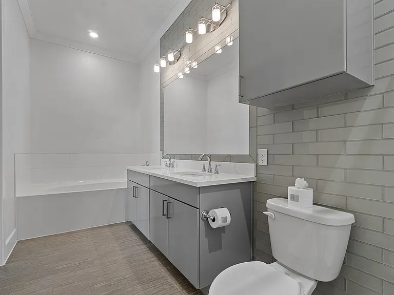 Bathroom Bathroom