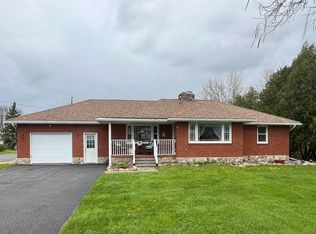 96 Tom Miller Rd, Plattsburgh, NY 12901