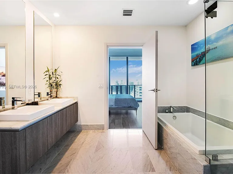 801 S Miami Ave #5206 — Photo 18