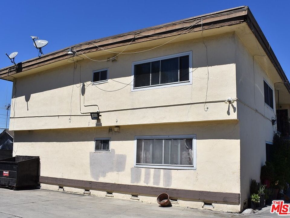 2nd image of 4740 Lennox Blvd
