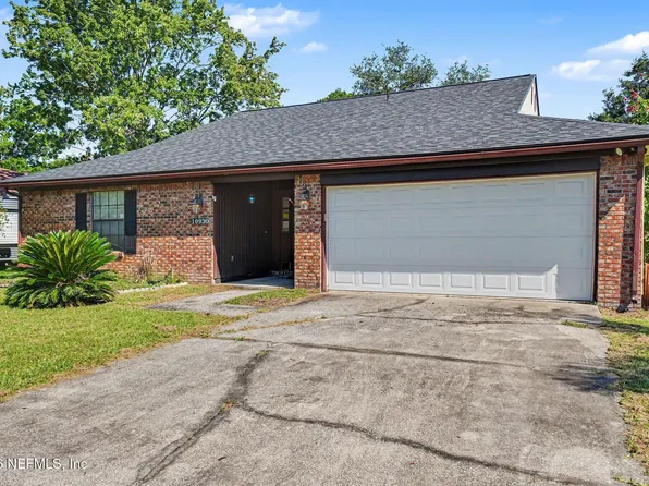 10930 STEEDING HORSE Drive, Jacksonville, FL 32257