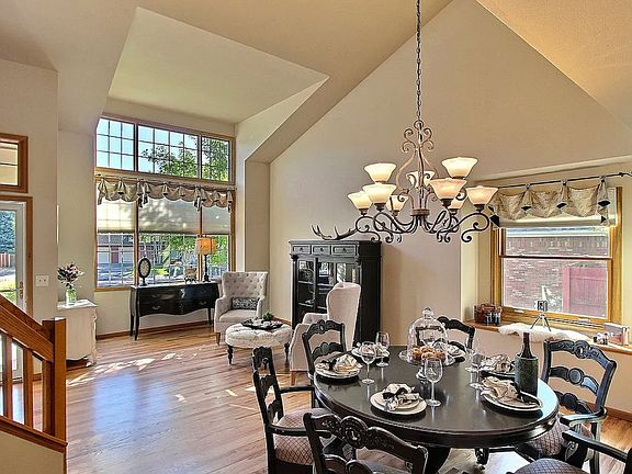 2nd image of 1543 40th Avenue Ct