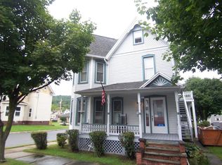 426 Washington Ave, Jersey Shore, PA 17740