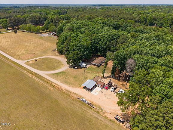 4th image of 1250 Gilcrest Farm Rd