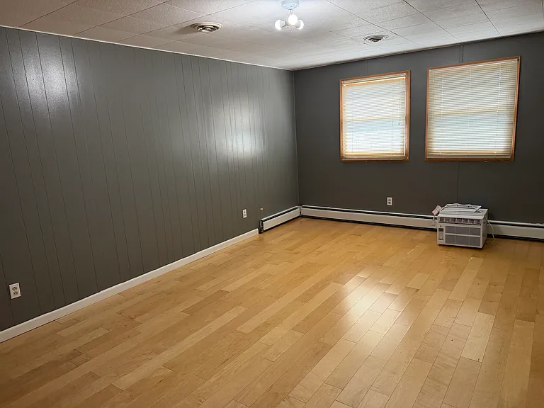 127 Crescent Dr — Photo 21