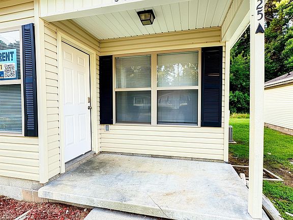 5th image of 325 Clint Rd