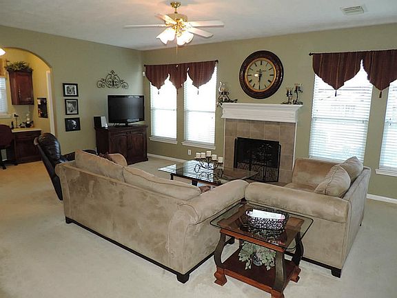 3rd image of 12011 Piney Bend Dr