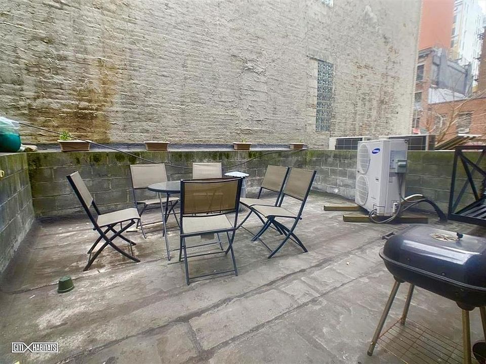 1st image of 526 9th Ave APT 2