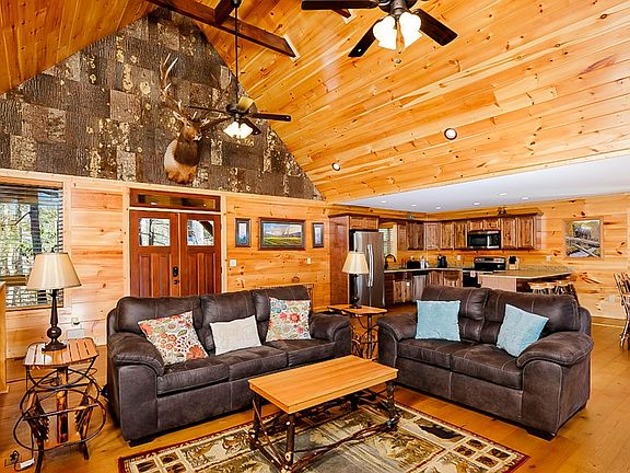 5th image of 408 Potters Ridge Rd