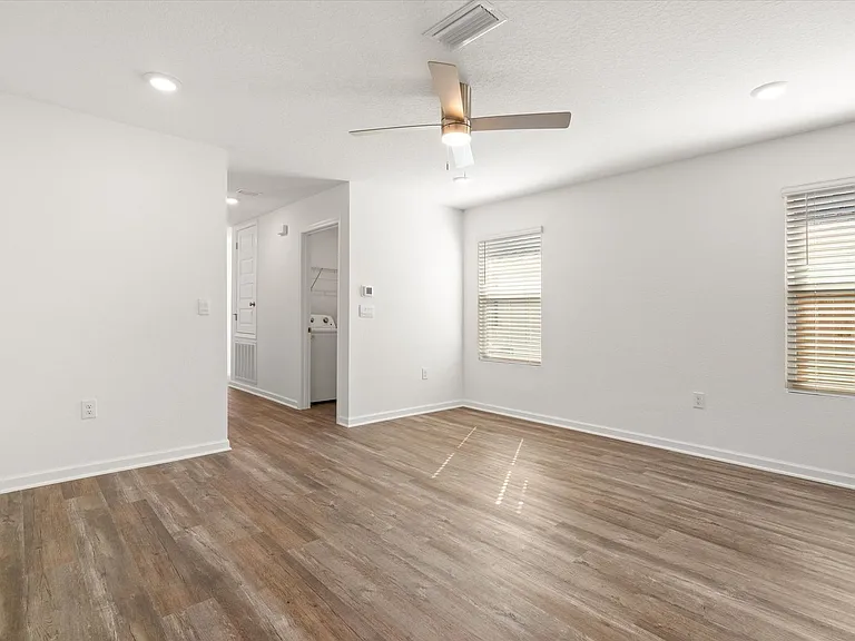 8676 Summer Bay Ln — Photo 4