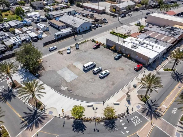 745 S Santa Fe Ave, Vista, CA 92083