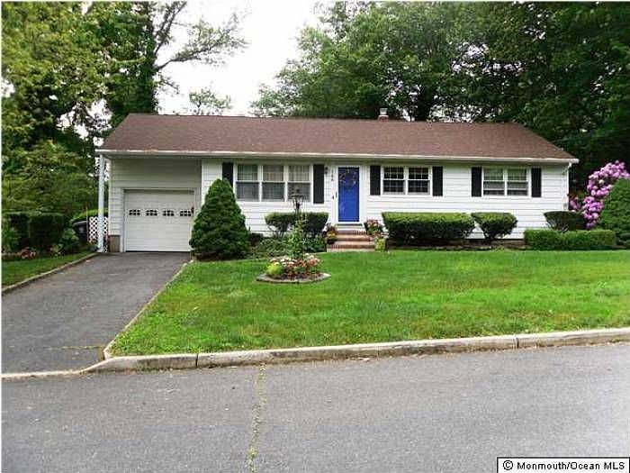 1st image of 144 Irwin Pl