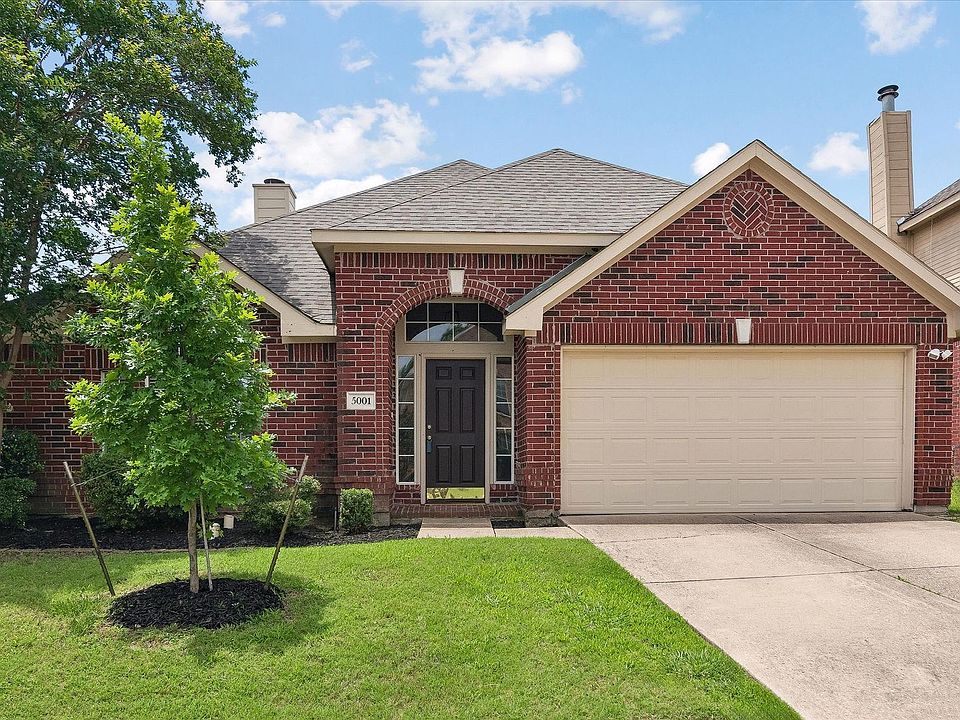 1st image of 5001 Lake Crest Dr