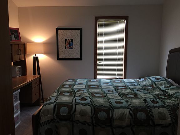 4th image of 207 Tanglewood Dr
