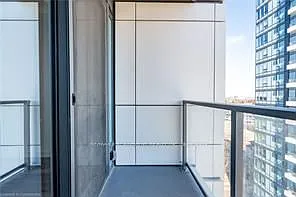 15 Wellington St S #1102 — Photo 18