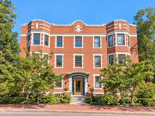 59 West Street #2W, Portland, ME 04102
