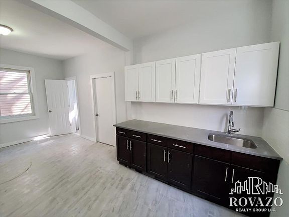 2nd image of 20 Princeton St #1M